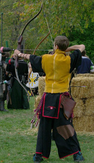Kodite arching at Octoberfest 2012/ Picture by fiddlefoot foto